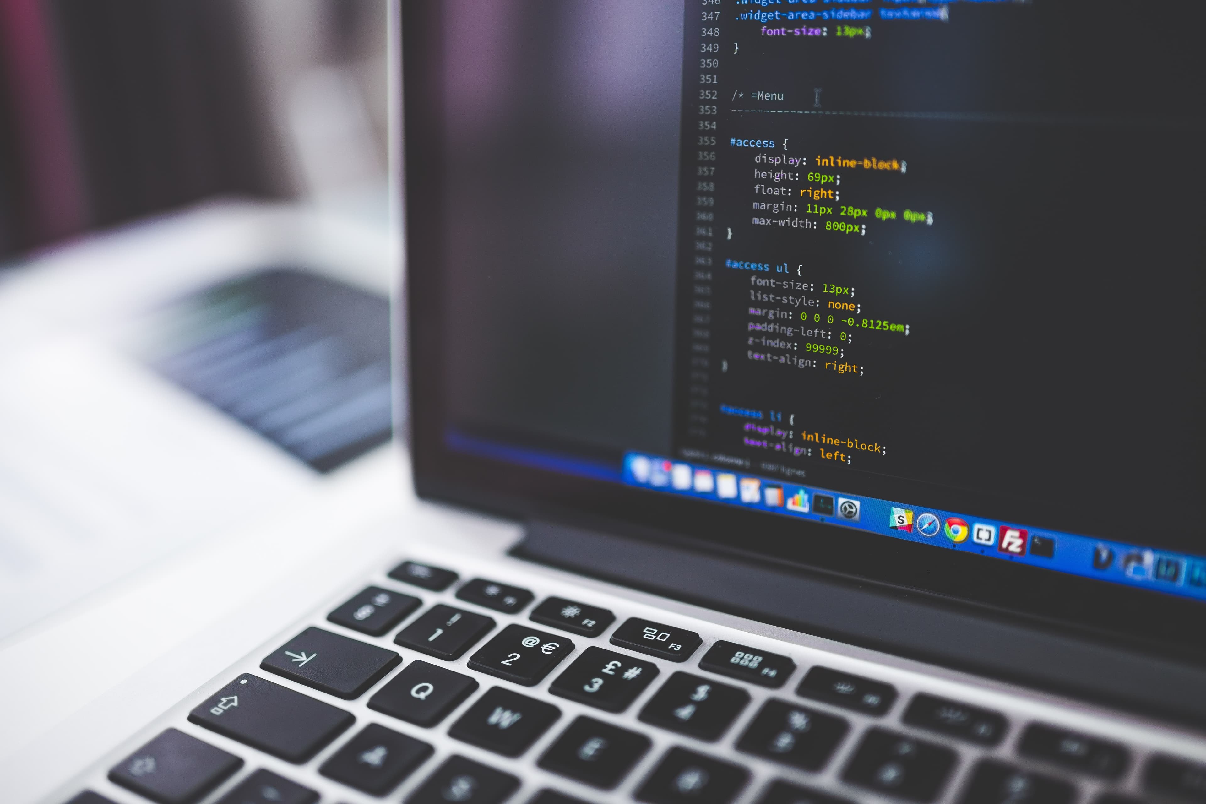 Using Coding Software to Help Market Online Business